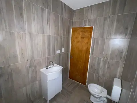 Depto Tipo Casa 2 ambientes con 1 baño