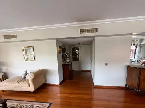 Departamento en Venta de 6 ambientes