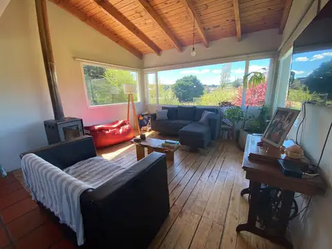 Casa 4 ambientes con 1 baño