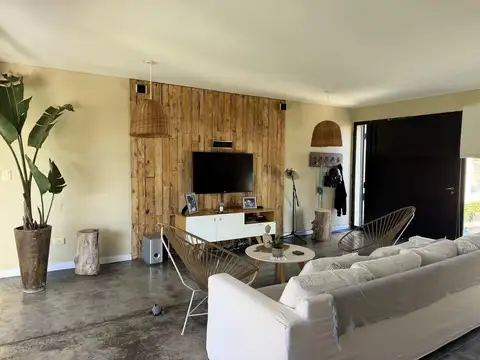 San Agustín y Federación - Nuevo Pueblo Belgrano