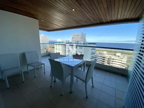 Apto en la Brava con vista al mar!
