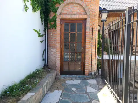 Casa en Venta en Centro  - Zarate, USD 239.000