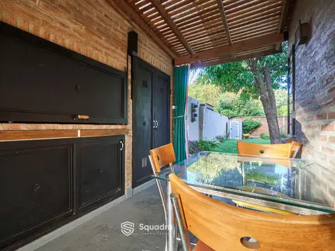 Casa 4 ambientes con 1 baño