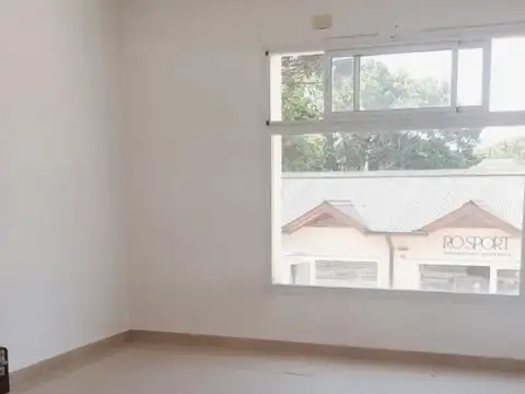 Local en Alquiler en Ibarlucea, $ 490.000