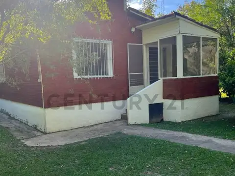 Casa en venta o permuta  en Canal Arias Delta de Tigre