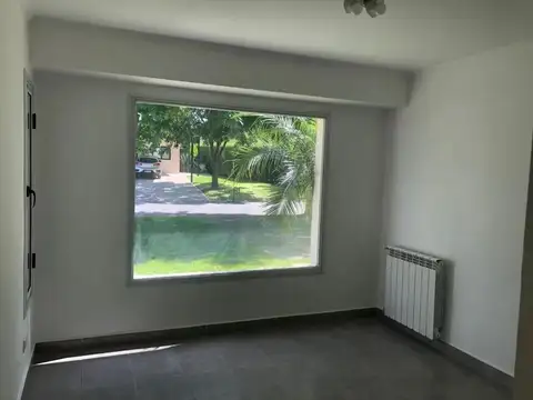 OPORTUNIDAD VENTA CASA 4 AMB HARAS SANTA MARIA ESCOBAR