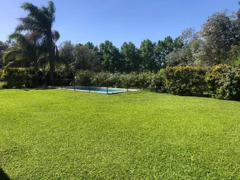 Casa en Venta en Loma Verde, USD 205.000