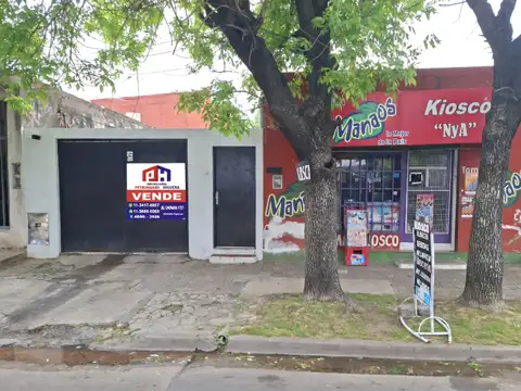 Venta casa 4 amb con local