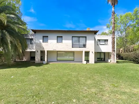 Casa en Venta de 5 dormitorios