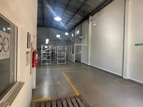Local en Alquiler en Luján, USD 1.300