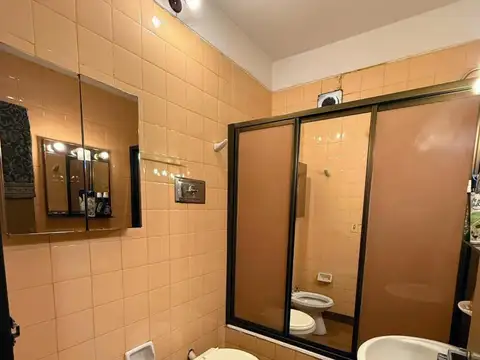 Departamento 4 ambientes con 2 baños