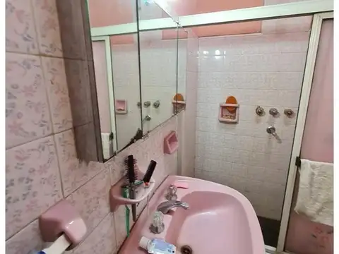 Gral.tomas Guido 1700