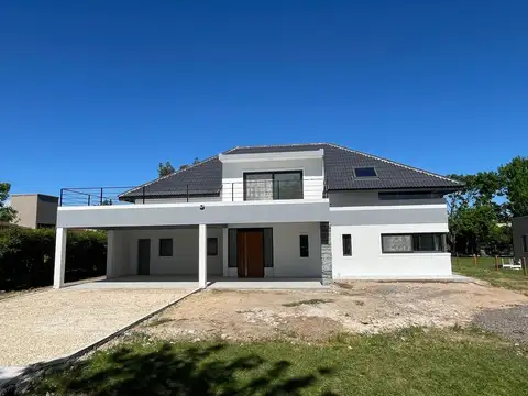 Av. Bartolomé Mitre 800, Piso H14