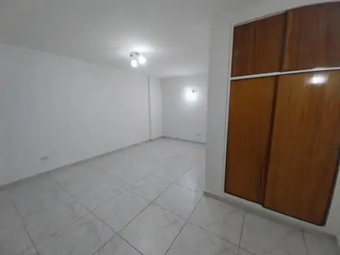 Departamento en  Alem, Gran monoambiente!