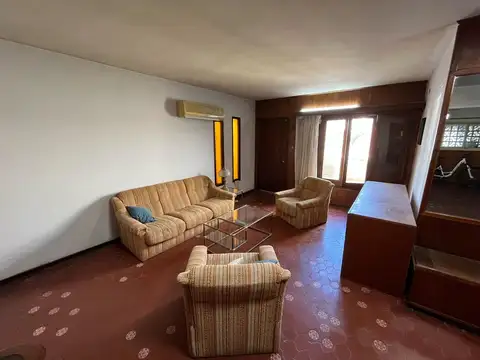 VENTA CASA LOCAL Y PATIO, BENITEZ 239, SAN NICOLAS