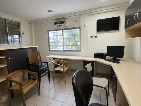Galpon en Venta en Villa Maipu, USD 155.000