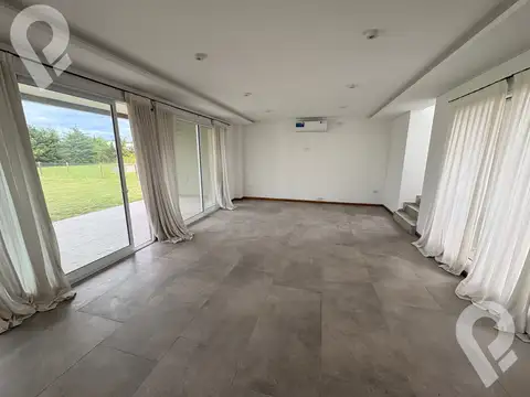 Casa en Alquiler en Fincas del Alba
