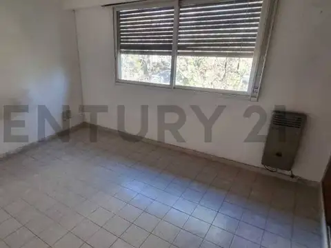 Depto Tipo Casa en Venta en Urquiza R, USD 99.900