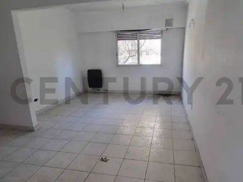 VENTA PH 3 AMBIENTES EN VILLA URQUIZA CON PATIO