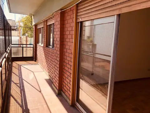 Bogotá 2000, Piso 3