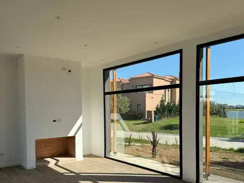Casa  en Venta en San Sebastian, Escobar, G.B.A. Zona Norte