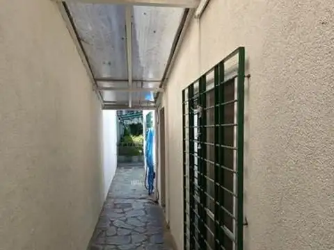 Leopoldo Lugones 700