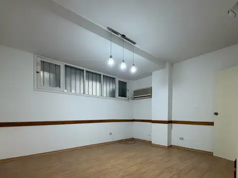 Oficina en Venta 40 años