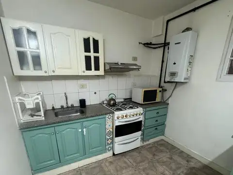 Pasaje Lourdes al 700