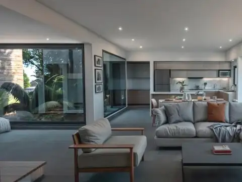 Condominio Village Leloir - casa  tres dormitorios - jardín