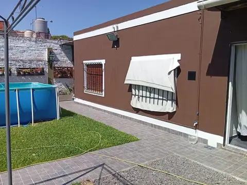 Casa en Venta en Claypole, USD 96.000
