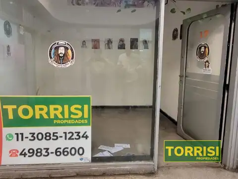 VENTA LOCAL EN GALERIA 12m2 - AV. RIVADAVIA 5500 - CABALLITO