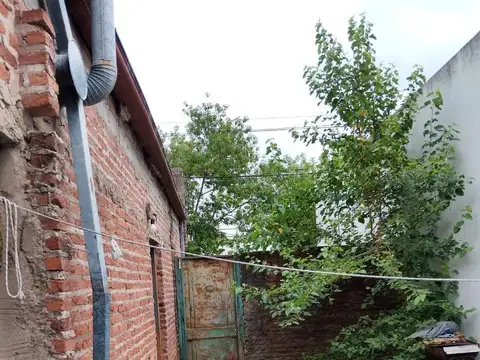 Casa en Venta en Los Hornos, USD 80.000