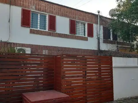 Casa  en Venta ubicado en Quilmes Oeste, Quilmes, G.B.A. Zona Sur