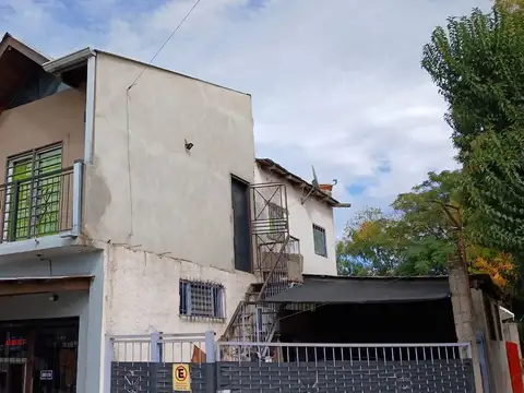 Casa en Venta en El Quijote, Moreno