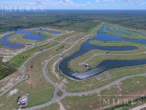 Lote con salida al rio en venta en El Naudir Escobar