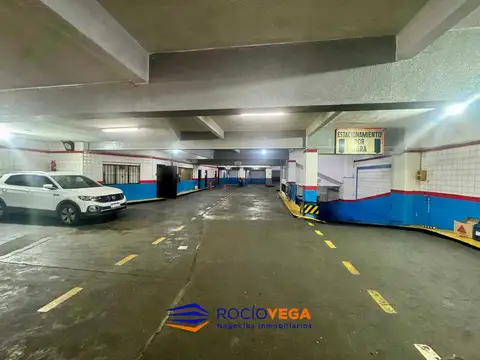 Cochera en Venta en Recoleta, CABA