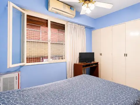 DEPARTAMENTO 2 AMBIENTES VENTA FLORES -APTO CRED.