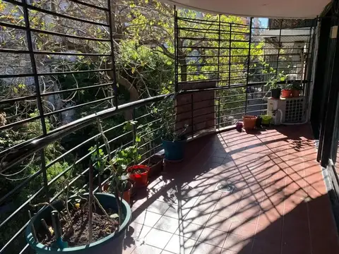 VENTA DE CUATRO AMB EN LAS CAÑITAS C/ BALCON LUMINOSO Y COCH