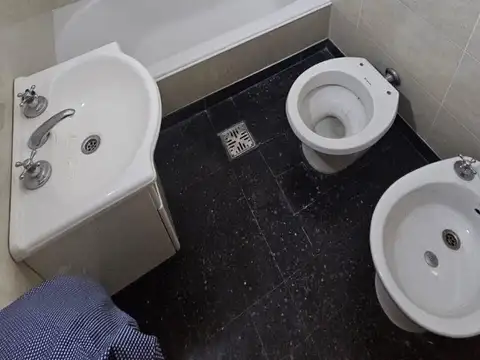 Depto Tipo Casa Monoambiente con 1 baño