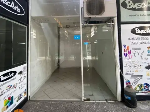 Local comercial en venta ubicado en Merlo