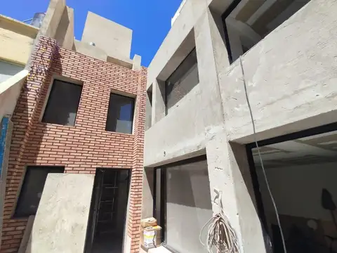 Casa a estrenar en venta en una de las zonas mas buscadas de Rosario