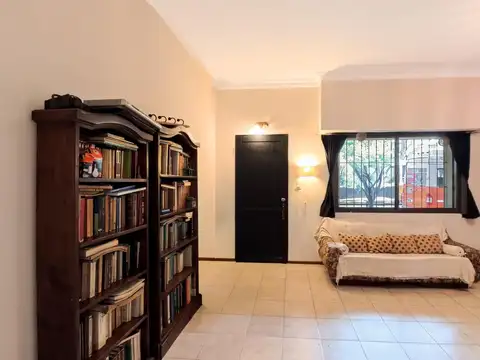 Depto Tipo Casa Monoambiente con 2 baños