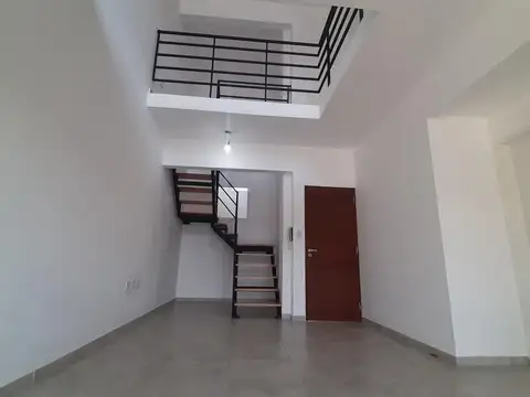 Departamento en Alquiler con 1 cocheras