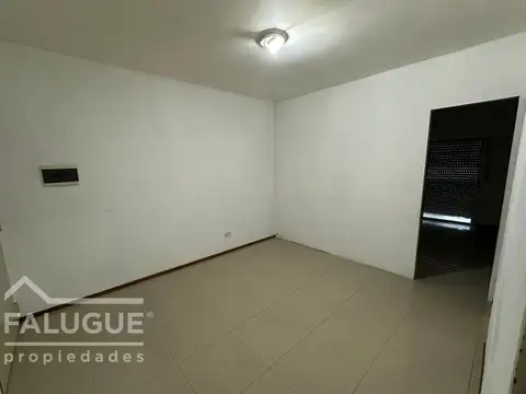 Depto Tipo Casa en Alquiler de 3 ambientes