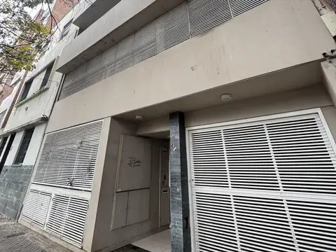Oficina en Venta con 1 cochera