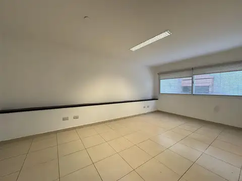 Oficina en Venta en Republica De La Sexta, USD 90.000