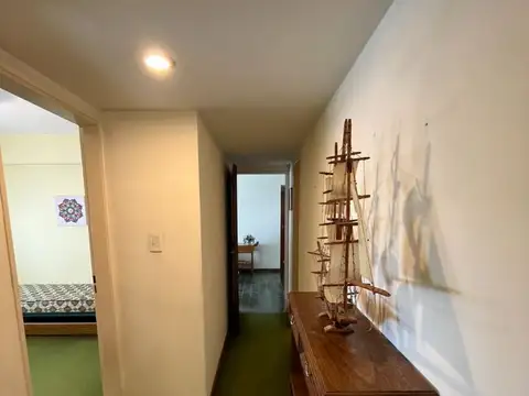 DEPARTAMENTO 3 AMBIENTES CON BALCÓN Y VISTA ABIERTA, ZONA VARESE