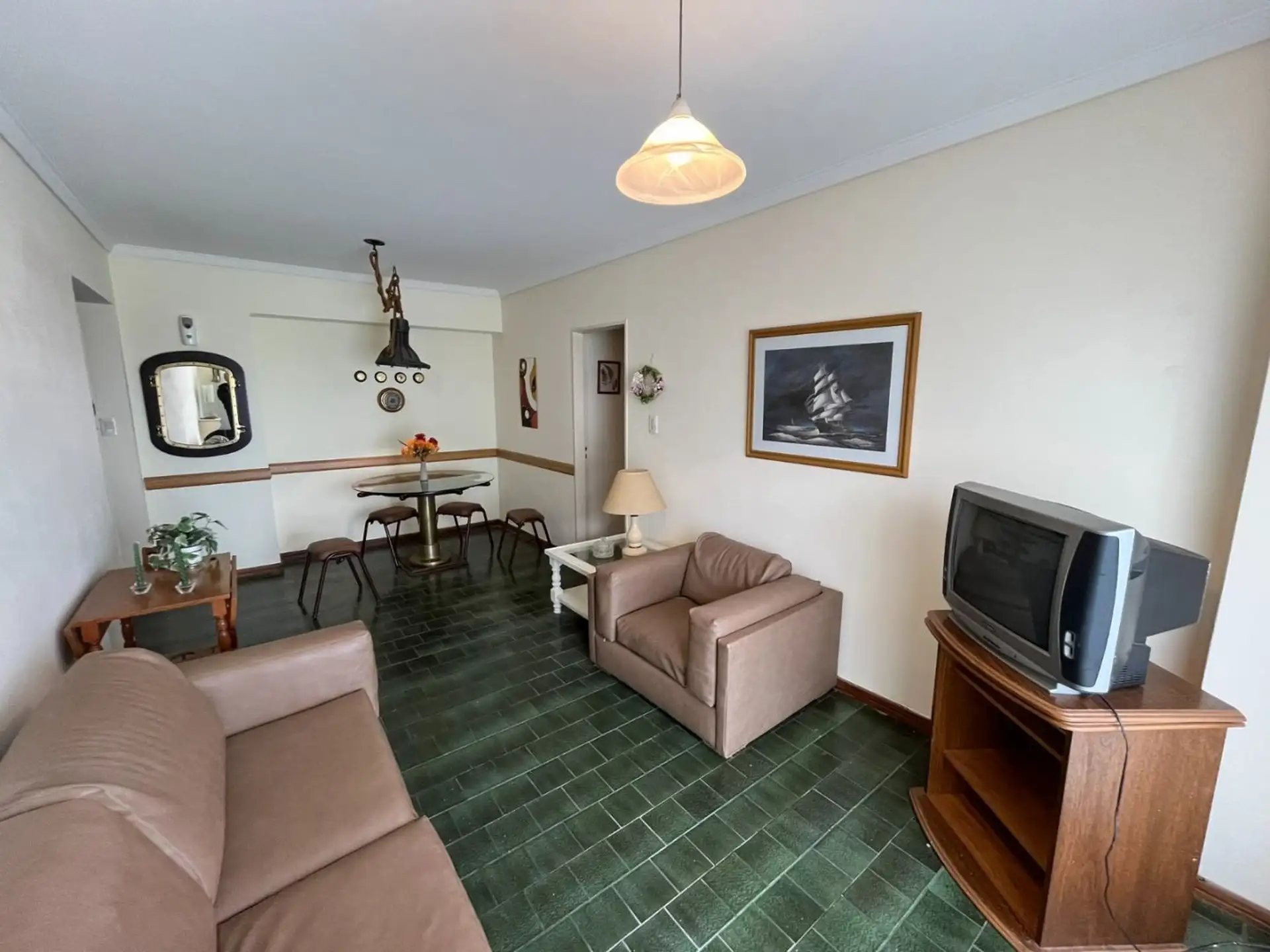 Departamento en venta 3 ambientes con balcón y vista abierta - Playa Varese