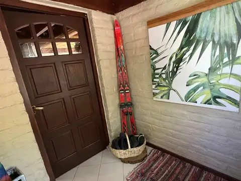 25 de mayo  e/ pueyrredon y alberdi 3600