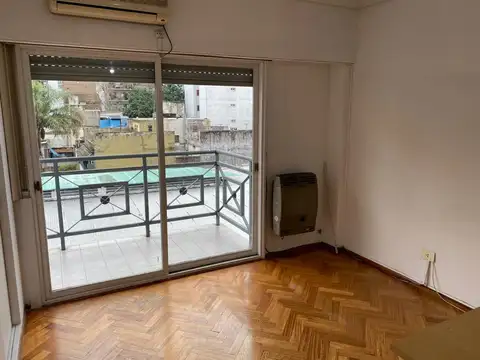Avenida Directorio 2800